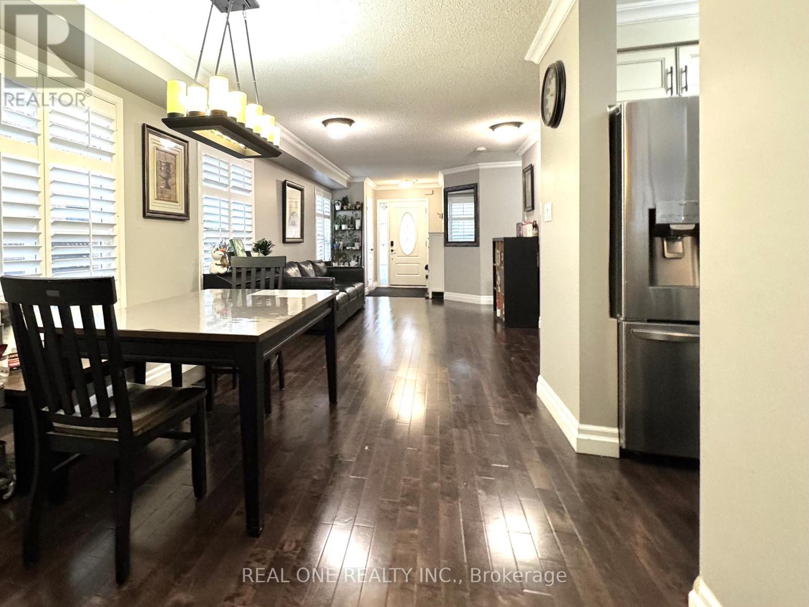 2334 Newcastle Crescent, Oakville, Ontario  L6M 4P6 - Photo 11 - W12527448