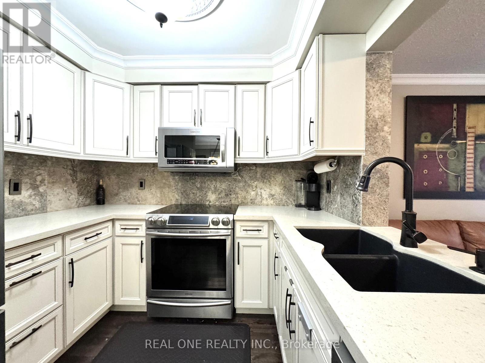 2334 Newcastle Crescent, Oakville, Ontario  L6M 4P6 - Photo 17 - W12527448