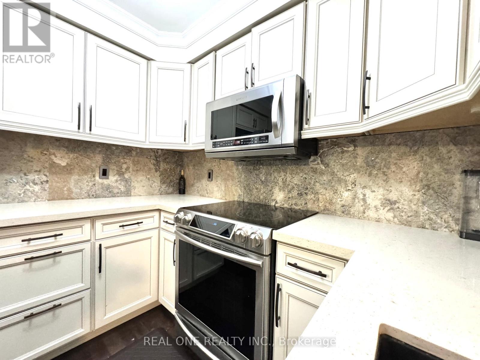 2334 Newcastle Crescent, Oakville, Ontario  L6M 4P6 - Photo 18 - W12527448