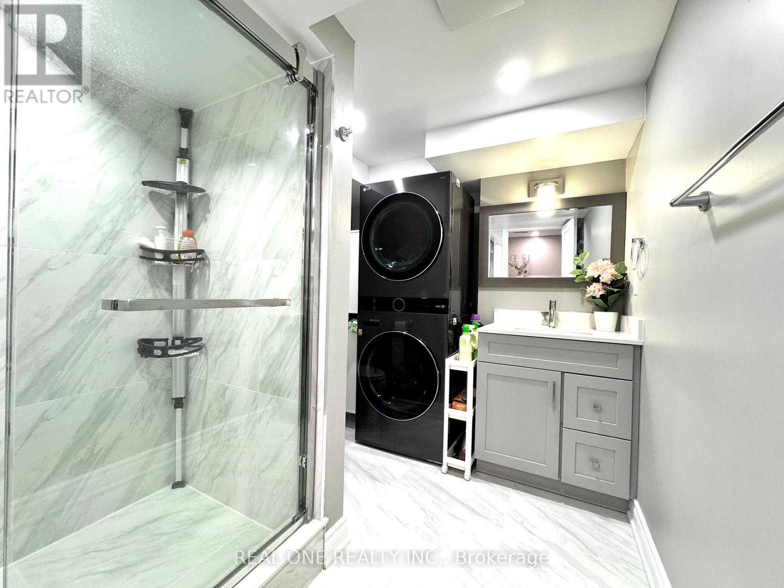 2334 Newcastle Crescent, Oakville, Ontario  L6M 4P6 - Photo 32 - W12527448