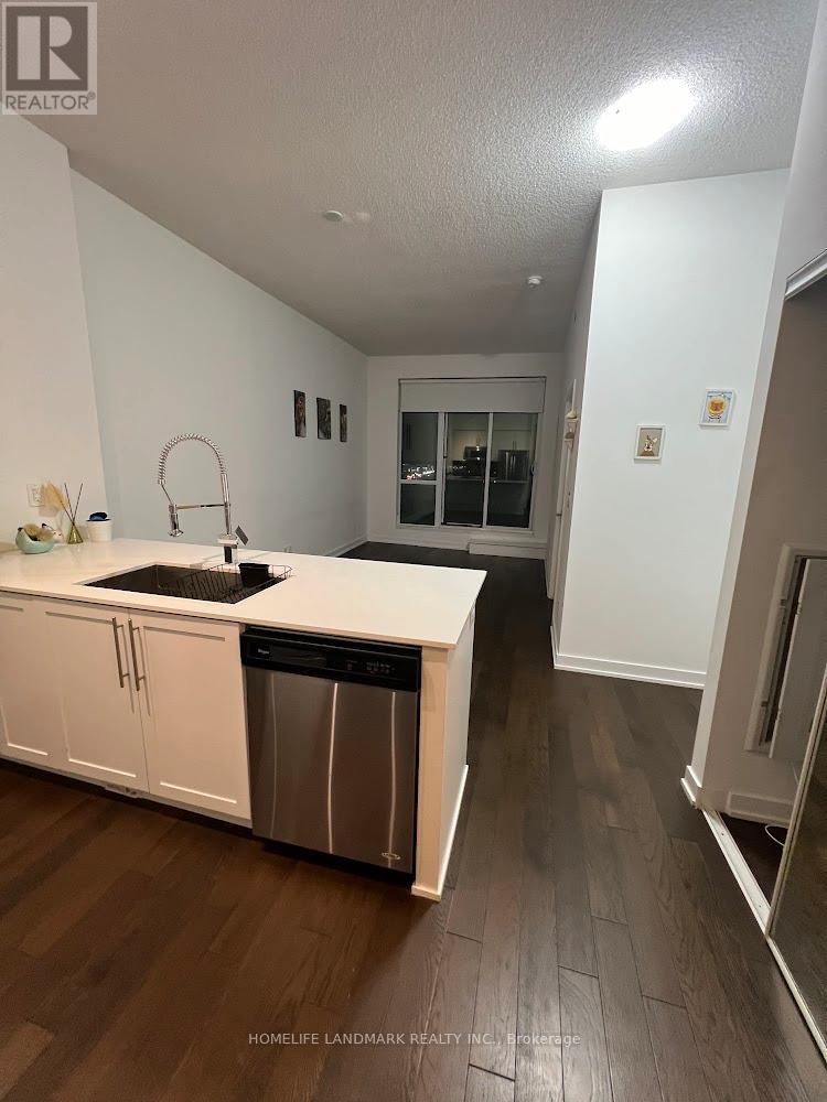 517 - 510 Curran Place, Mississauga, Ontario  L5B 0J8 - Photo 12 - W12527472