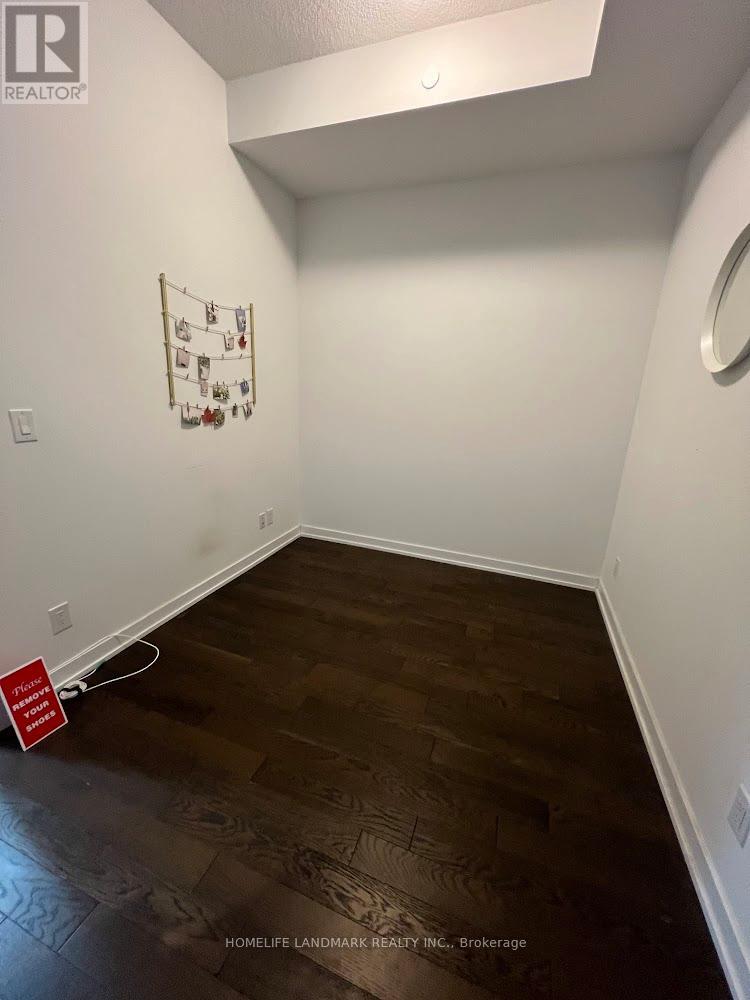 517 - 510 Curran Place, Mississauga, Ontario  L5B 0J8 - Photo 13 - W12527472