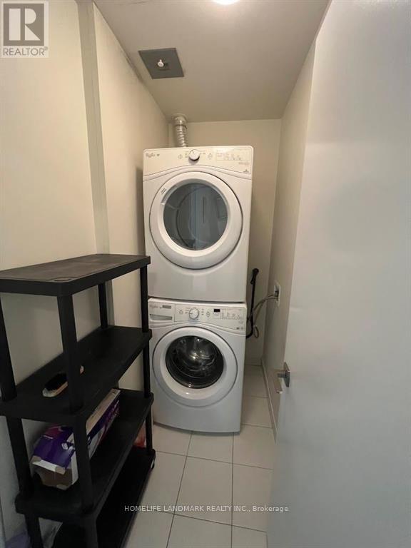 517 - 510 Curran Place, Mississauga, Ontario  L5B 0J8 - Photo 24 - W12527472