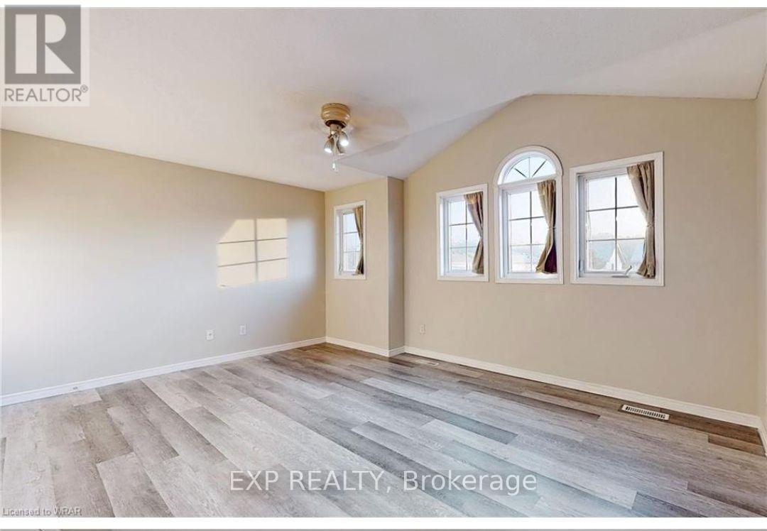 75 Cotton Grass Street, Kitchener, Ontario  N2E 3T7 - Photo 10 - X12527424