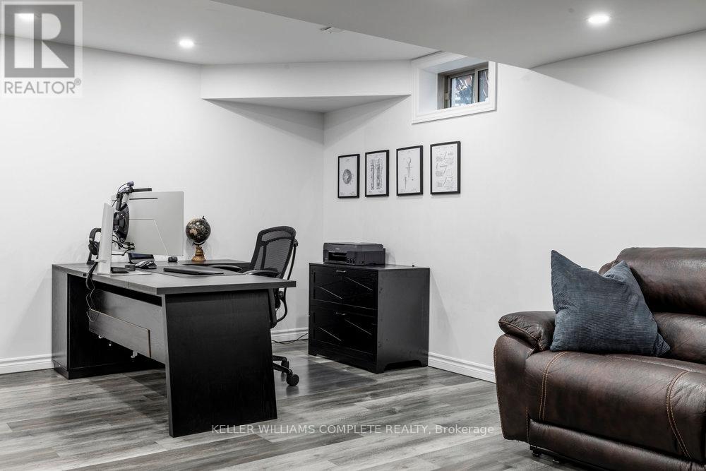 70 Dennis Drive, West Lincoln, Ontario  L0R 2A0 - Photo 36 - X12527468