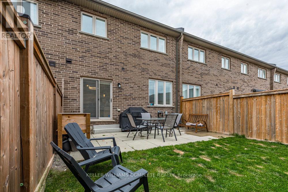 70 Dennis Drive, West Lincoln, Ontario  L0R 2A0 - Photo 39 - X12527468