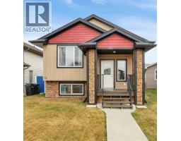 23 Hampton Crescent Hampton Pointe