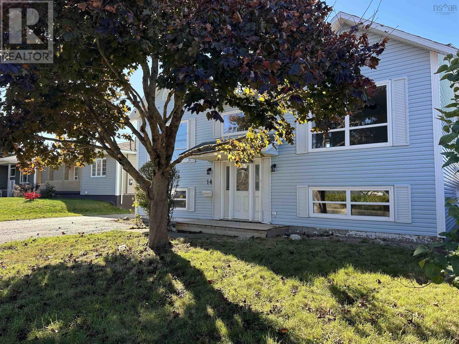 14 Crescent Drive, Glace Bay, Nova Scotia  B1A 2J4 - Photo 2 - 202526144