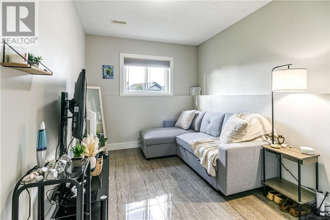 284 Asterwood Court, Greater Sudbury, Ontario P3P 0C2 - Photo 32 - 2125585