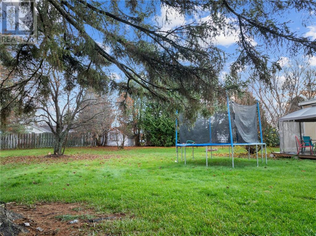 3783 Swanson Court, Val Caron, Ontario  P3N 1J5 - Photo 2 - 2125542