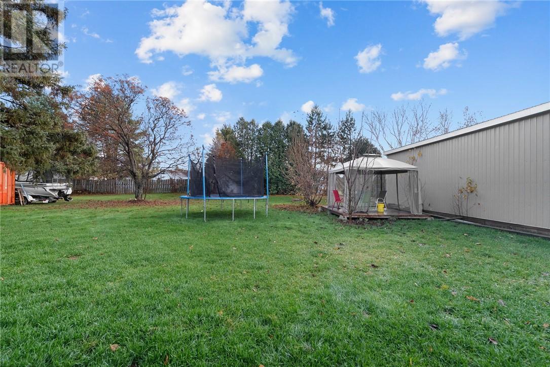 3783 Swanson Court, Val Caron, Ontario  P3N 1J5 - Photo 26 - 2125542