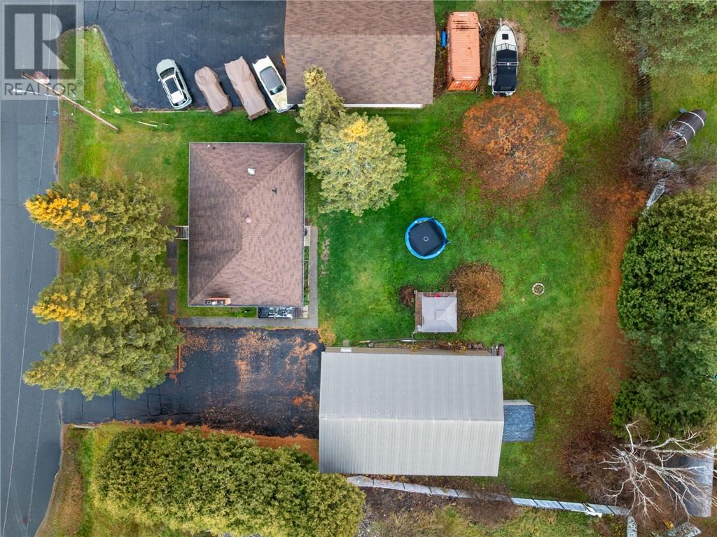 3783 Swanson Court, Val Caron, Ontario  P3N 1J5 - Photo 4 - 2125542