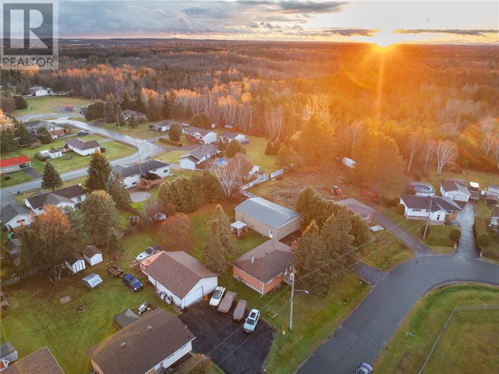 3783 Swanson Court, Val Caron, Ontario  P3N 1J5 - Photo 5 - 2125542