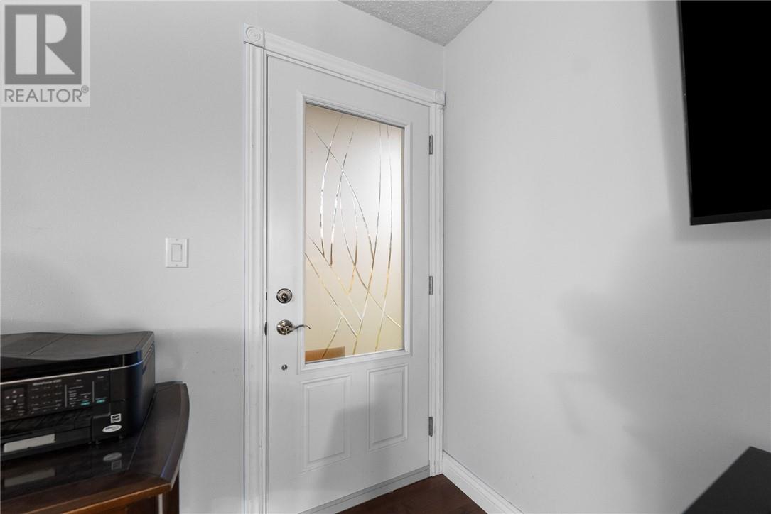 3783 Swanson Court, Val Caron, Ontario  P3N 1J5 - Photo 7 - 2125542