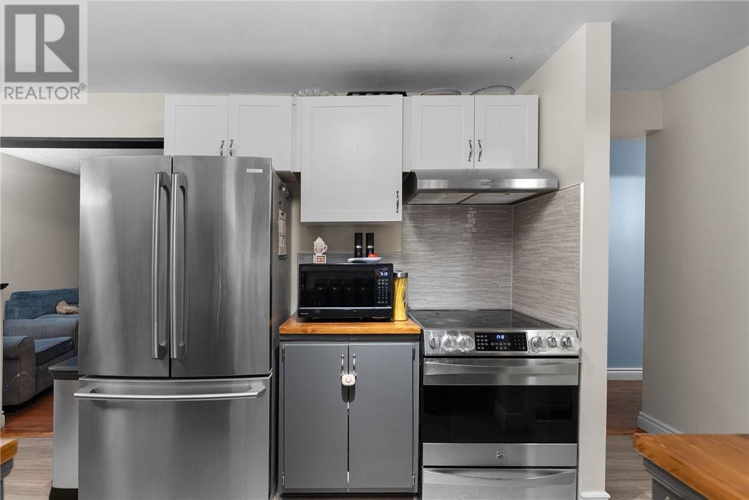 3783 Swanson Court, Val Caron, Ontario  P3N 1J5 - Photo 9 - 2125542