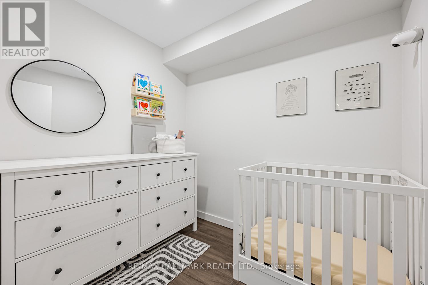 510 - 120 Dallimore Circle, Toronto, Ontario  M3C 4J1 - Photo 9 - C12527522