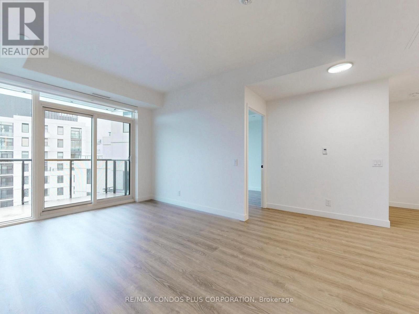 1413 - 1050 Eastern Avenue, Toronto, Ontario  M4L 0B7 - Photo 8 - E12527490