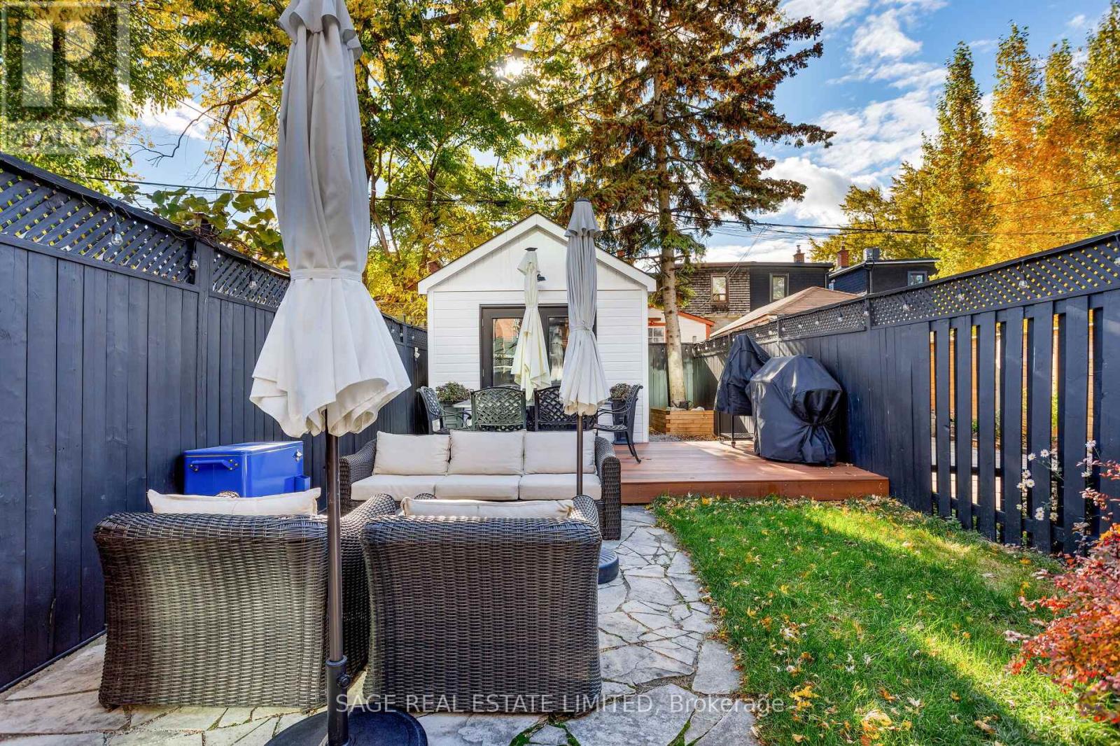 573 Sammon Avenue, Toronto, Ontario  M4C 2E1 - Photo 17 - E12527500