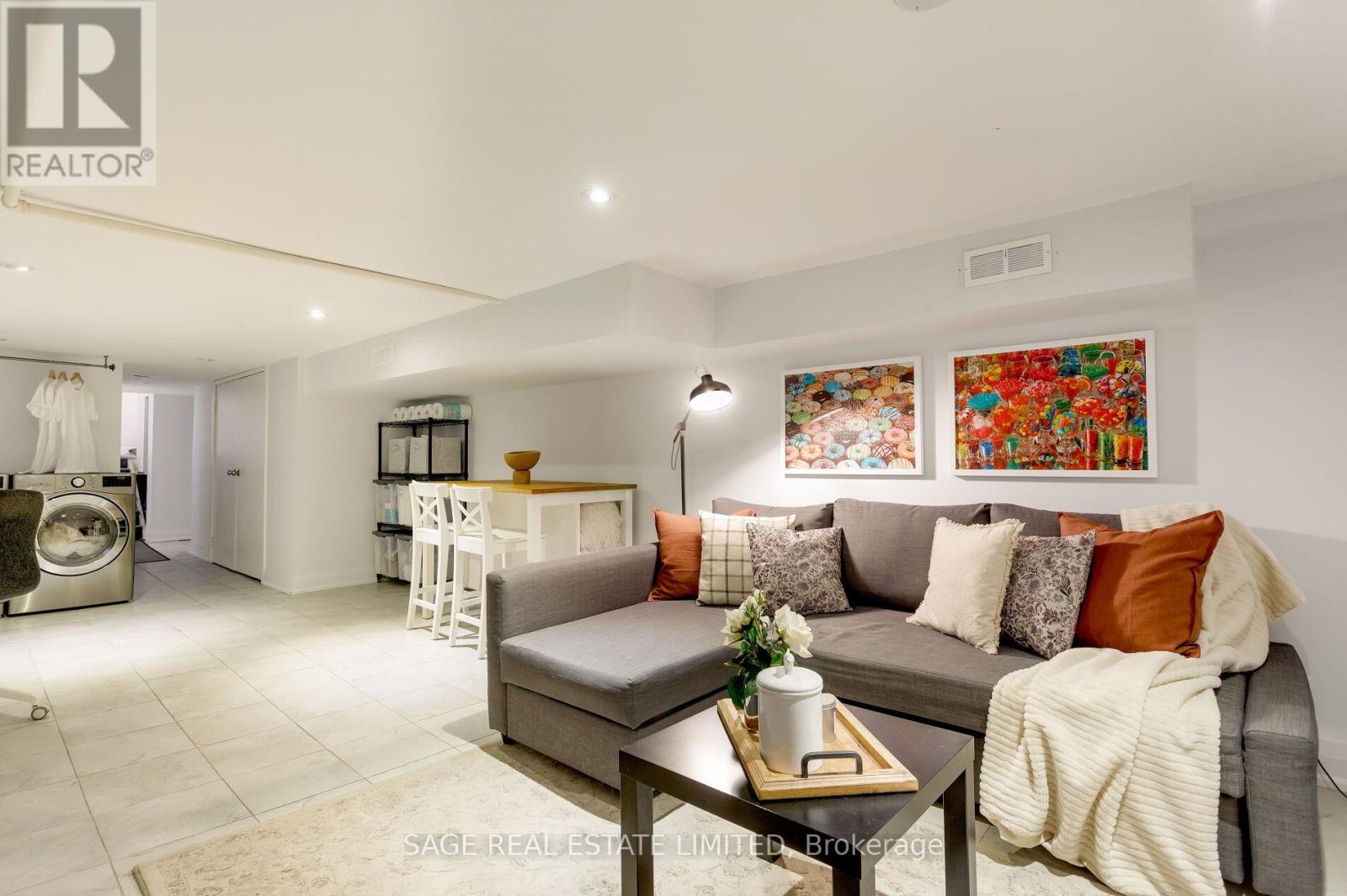 573 Sammon Avenue, Toronto, Ontario  M4C 2E1 - Photo 39 - E12527500