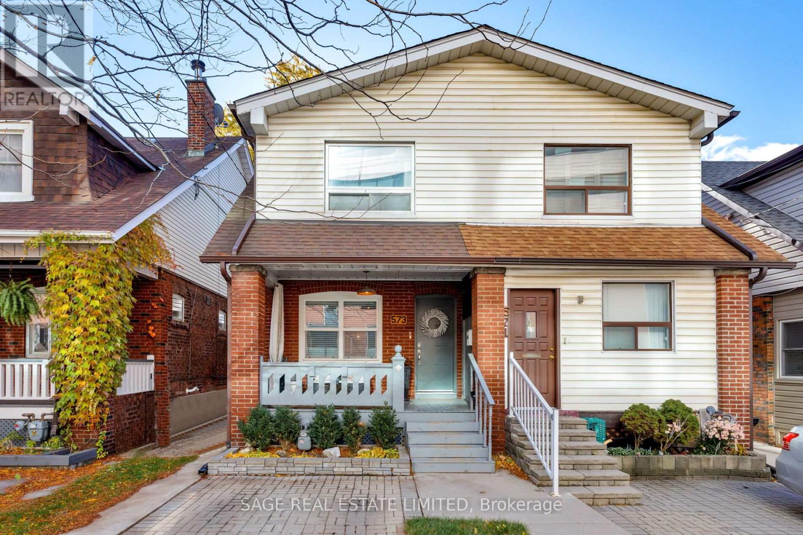 573 Sammon Avenue, Toronto, Ontario  M4C 2E1 - Photo 43 - E12527500