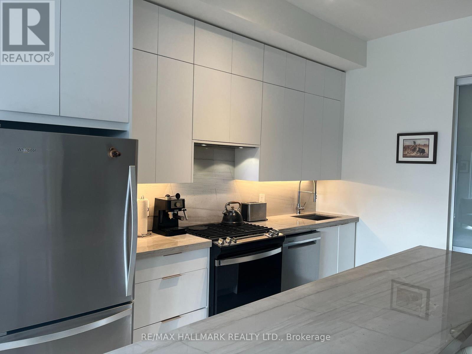 313 - 495 Logan Avenue, Toronto, Ontario  M4K 0A5 - Photo 4 - E12527504