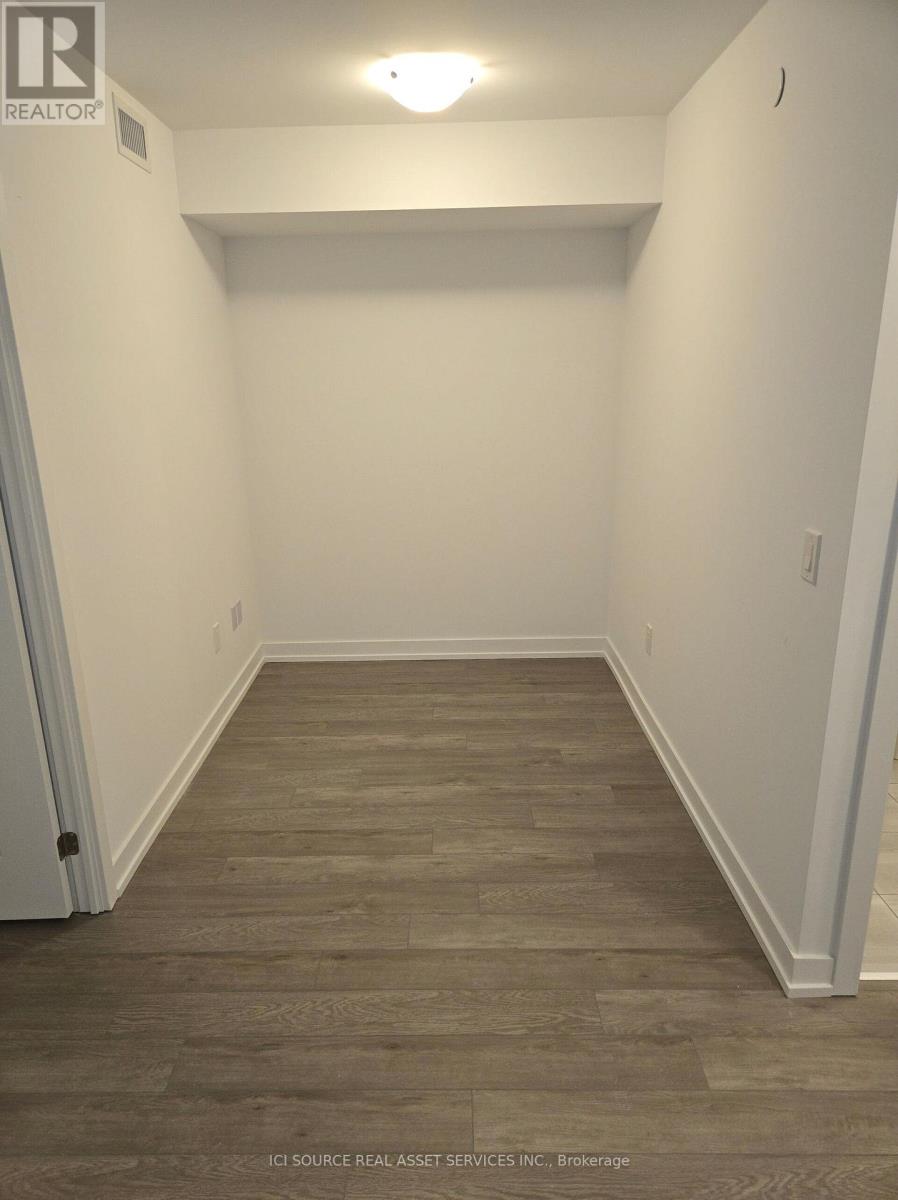 2101 - 1435 Celebration Drive, Pickering, Ontario  L1W 0C4 - Photo 5 - E12527512