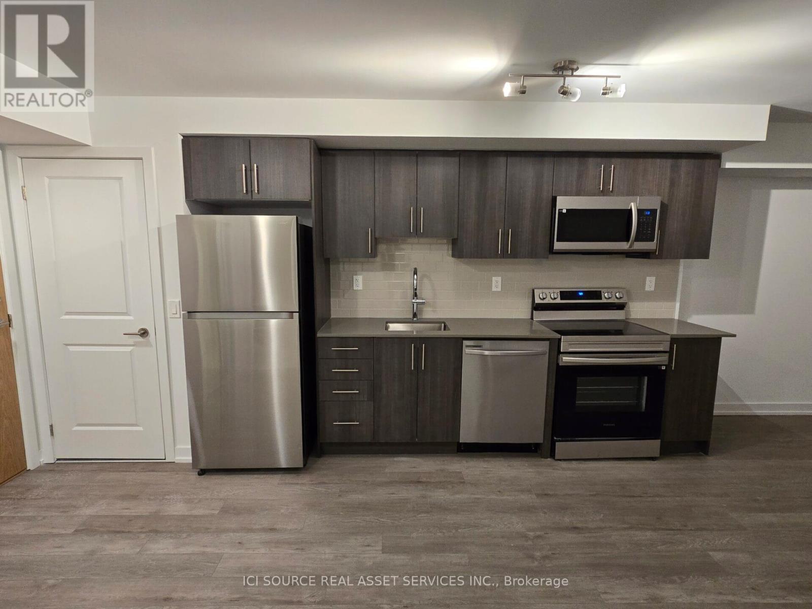 2101 - 1435 Celebration Drive, Pickering, Ontario  L1W 0C4 - Photo 7 - E12527512