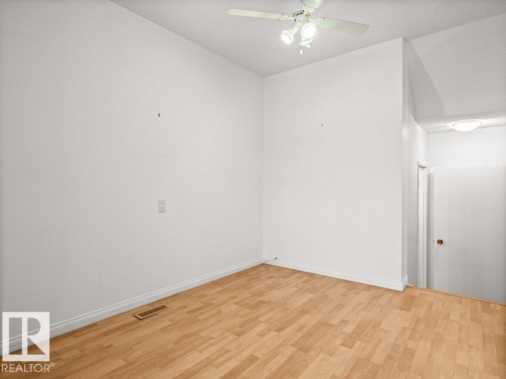 14638 25 St Nw, Edmonton, Alberta  T5Y 1X4 - Photo 11 - E4465276