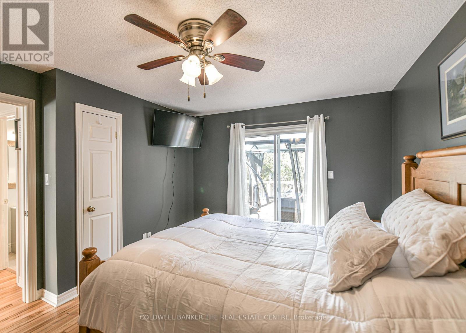 1670 Fairgrounds Road, Ramara, Ontario  L0K 2B0 - Photo 20 - S12527506