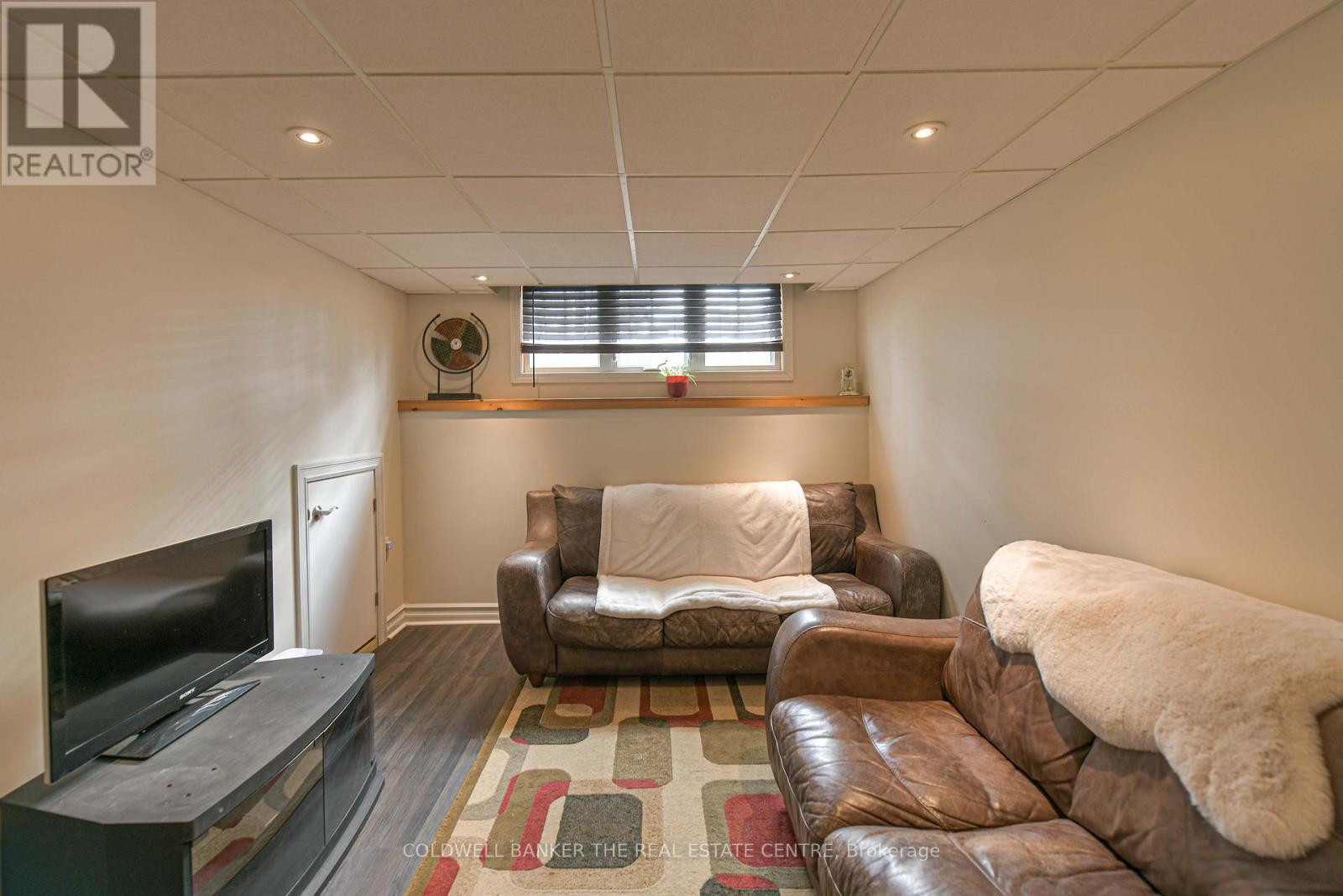 1670 Fairgrounds Road, Ramara, Ontario  L0K 2B0 - Photo 26 - S12527506