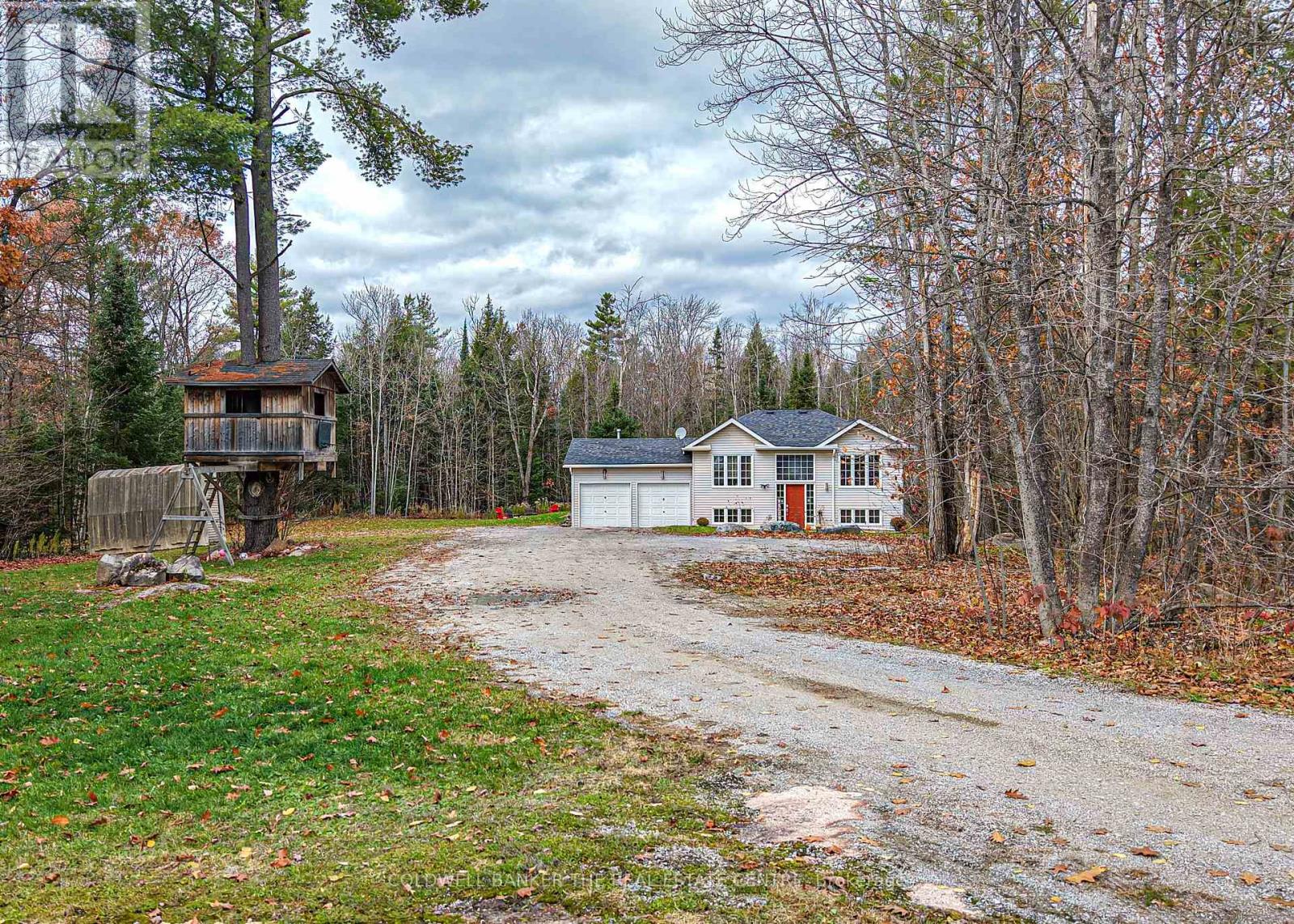 1670 Fairgrounds Road, Ramara, Ontario  L0K 2B0 - Photo 4 - S12527506