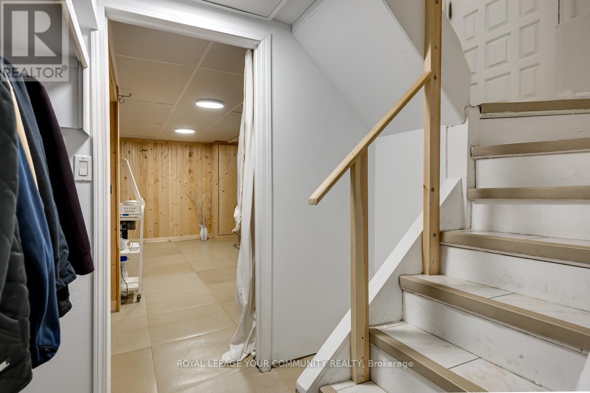 231 Church Street, Toronto, Ontario  M9N 1N9 - Photo 24 - W12527496