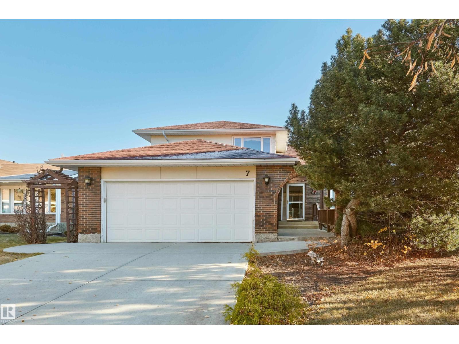 7 LINCOLN CR, St. Albert, Alberta