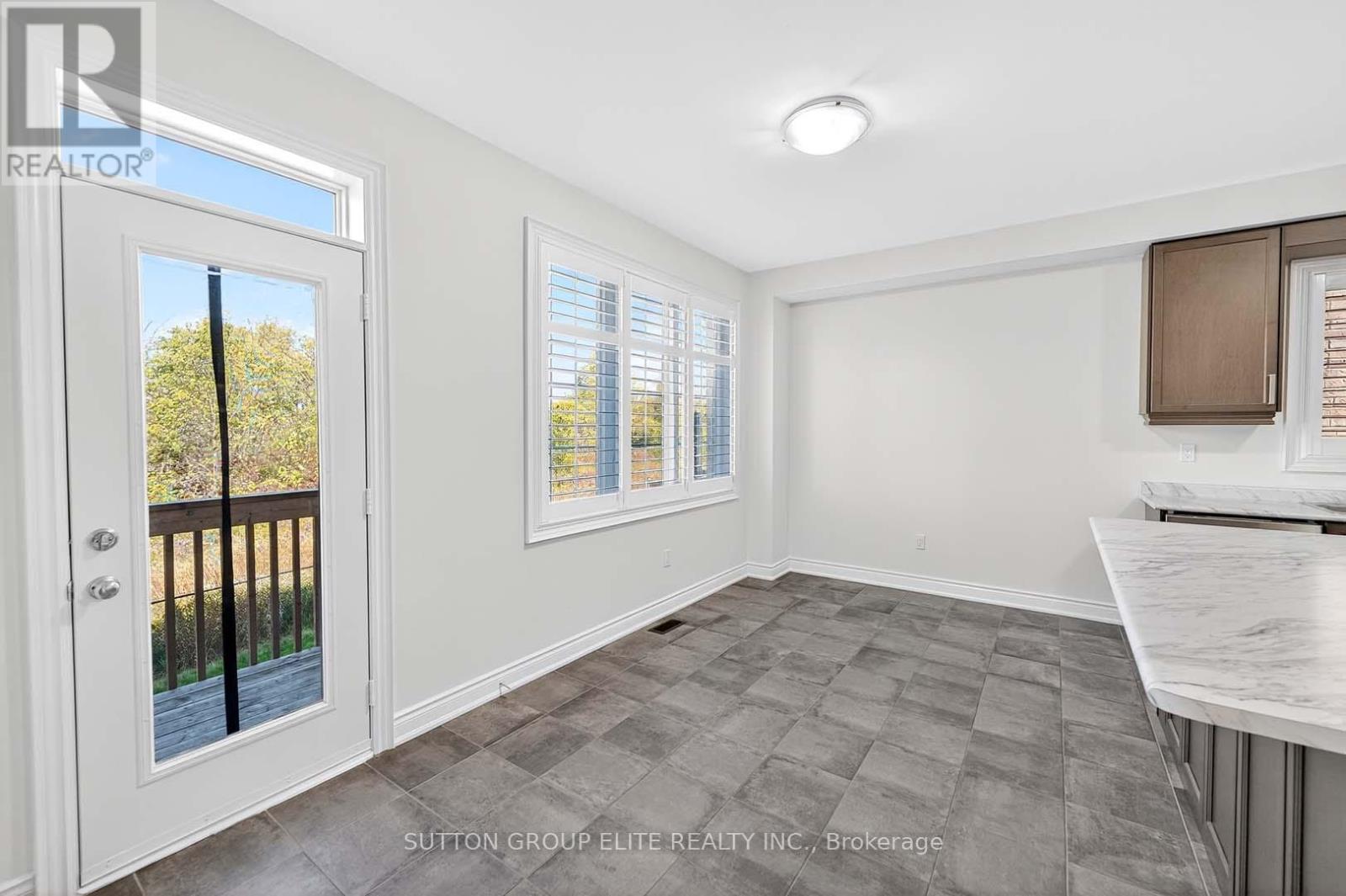 351 Humphrey Street, Hamilton, Ontario  L0R 2H1 - Photo 10 - X12527520