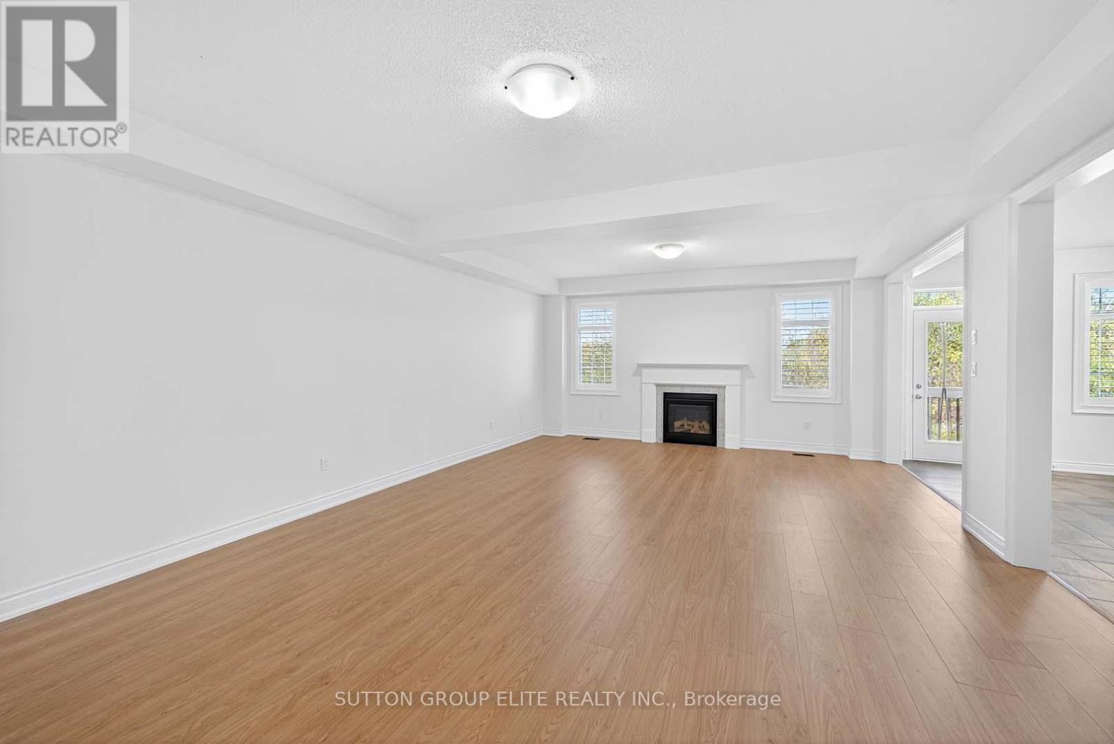 351 Humphrey Street, Hamilton, Ontario  L0R 2H1 - Photo 3 - X12527520