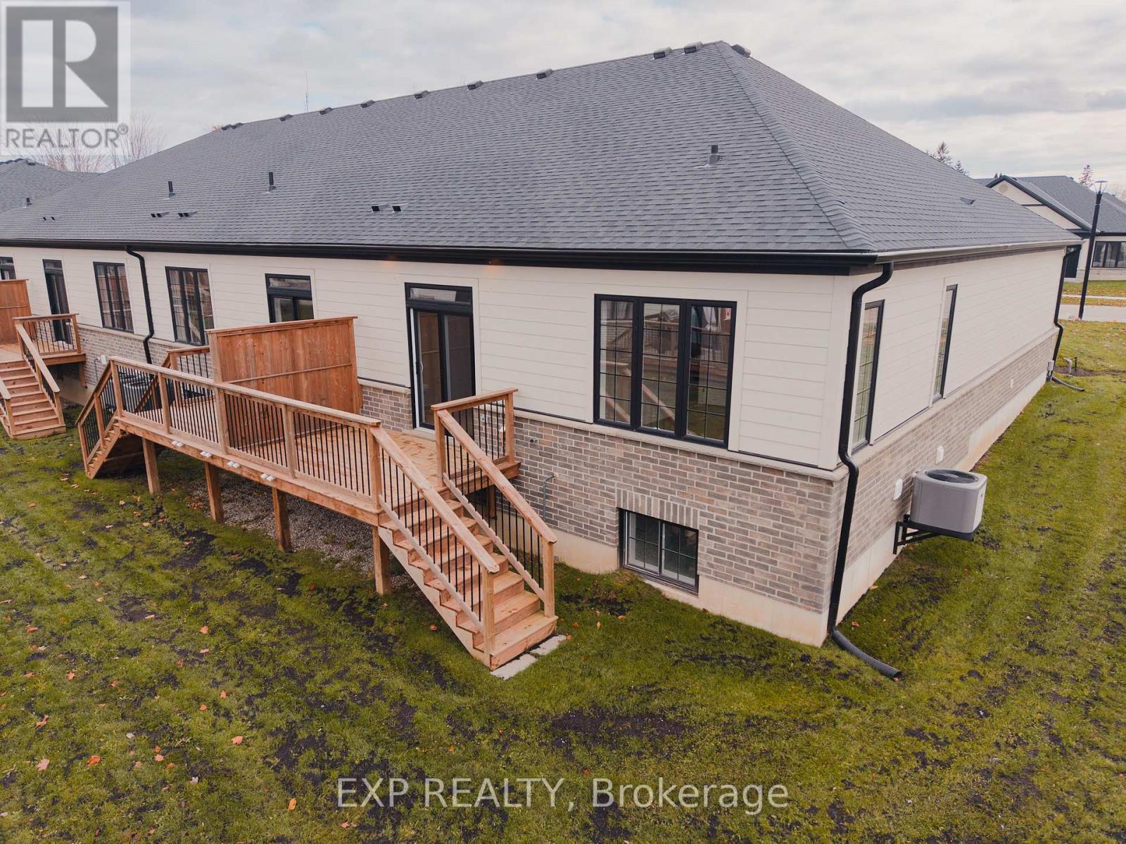 201 - 12 Washington Street, Norwich, Ontario  N0J 1P0 - Photo 30 - X12527532