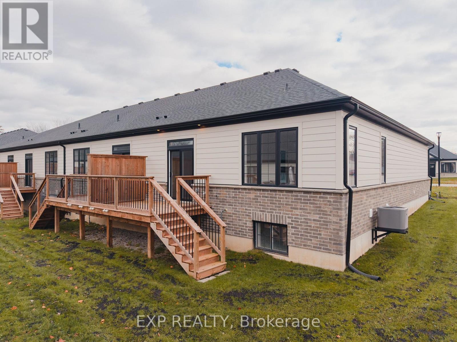 201 - 12 Washington Street, Norwich, Ontario  N0J 1P0 - Photo 31 - X12527532