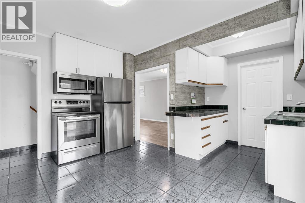 1107 University Avenue East, Windsor, Ontario  N9A 3A5 - Photo 12 - 25028393