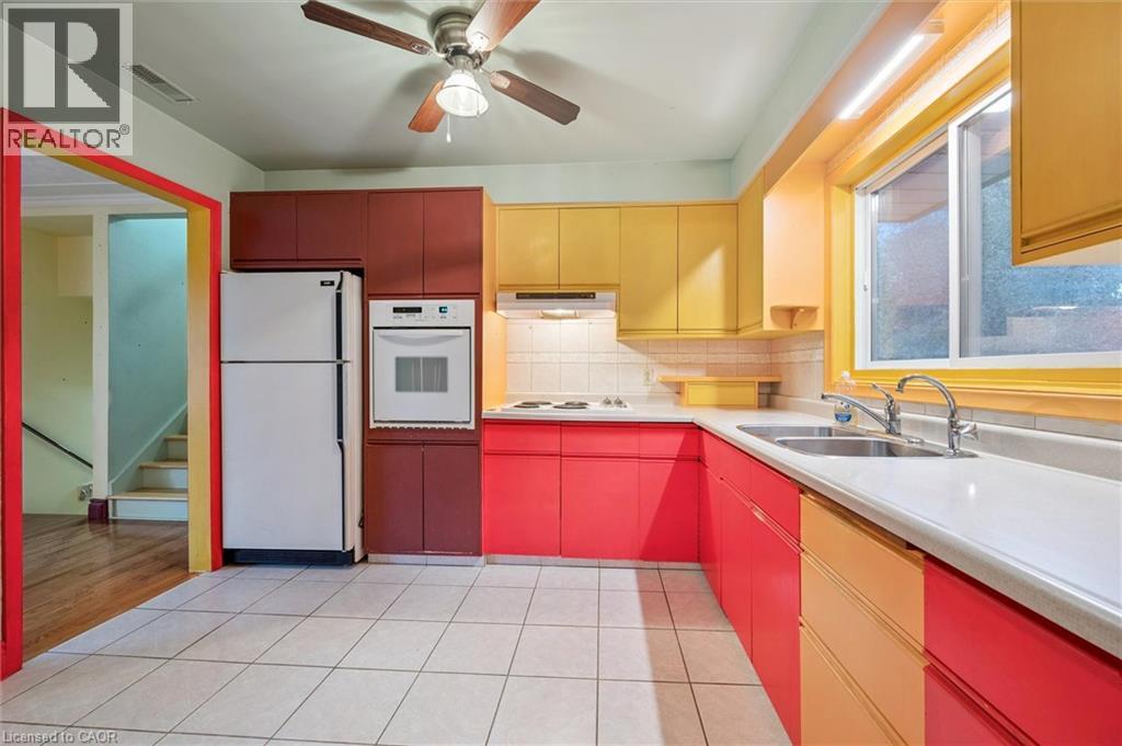 1 Marketa Crescent, Kitchener, Ontario  N2B 3B5 - Photo 23 - 40785193