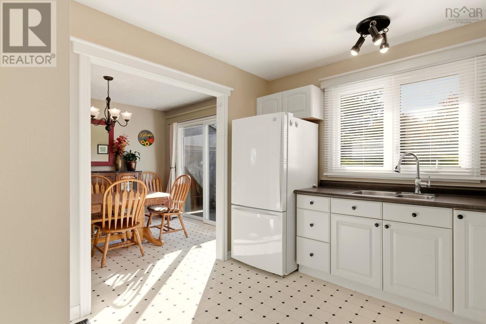 11 Addison Place, Cole Harbour, Nova Scotia  B2V 1G9 - Photo 10 - 202527414