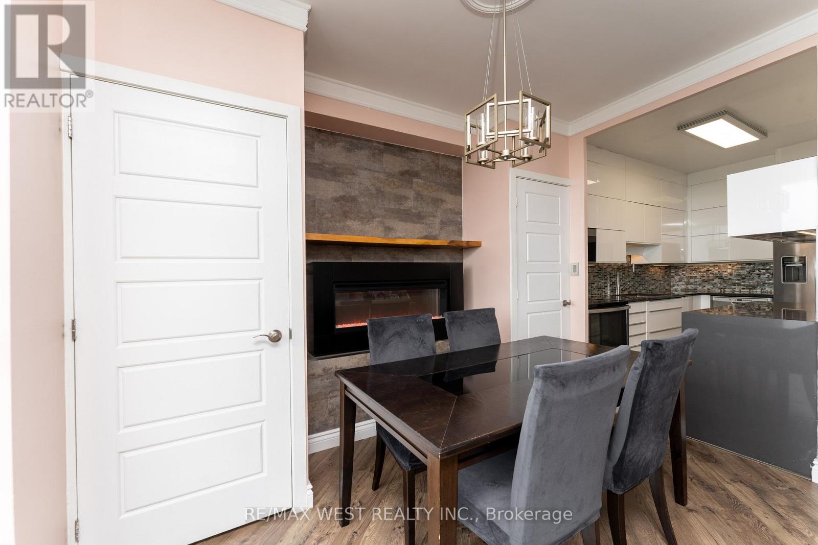 Ph5 - 5 Massey Square, Toronto, Ontario  M4C 5L6 - Photo 13 - E12527554