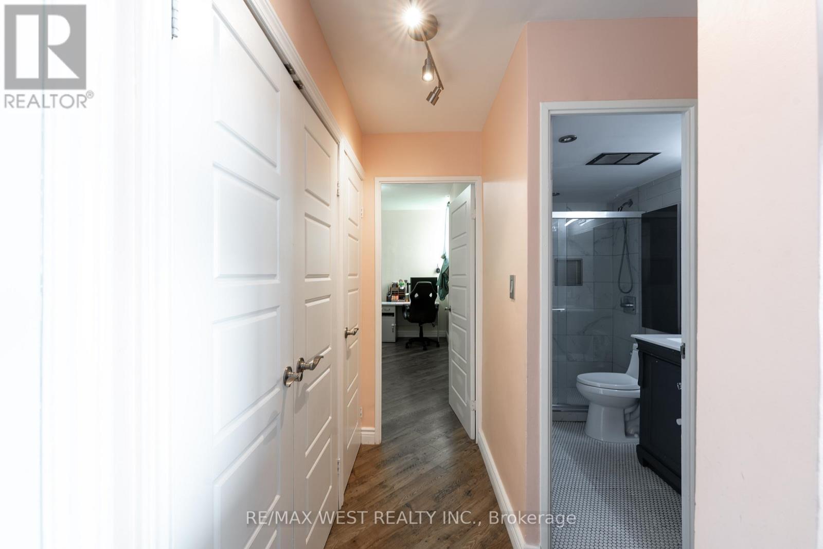 Ph5 - 5 Massey Square, Toronto, Ontario  M4C 5L6 - Photo 21 - E12527554