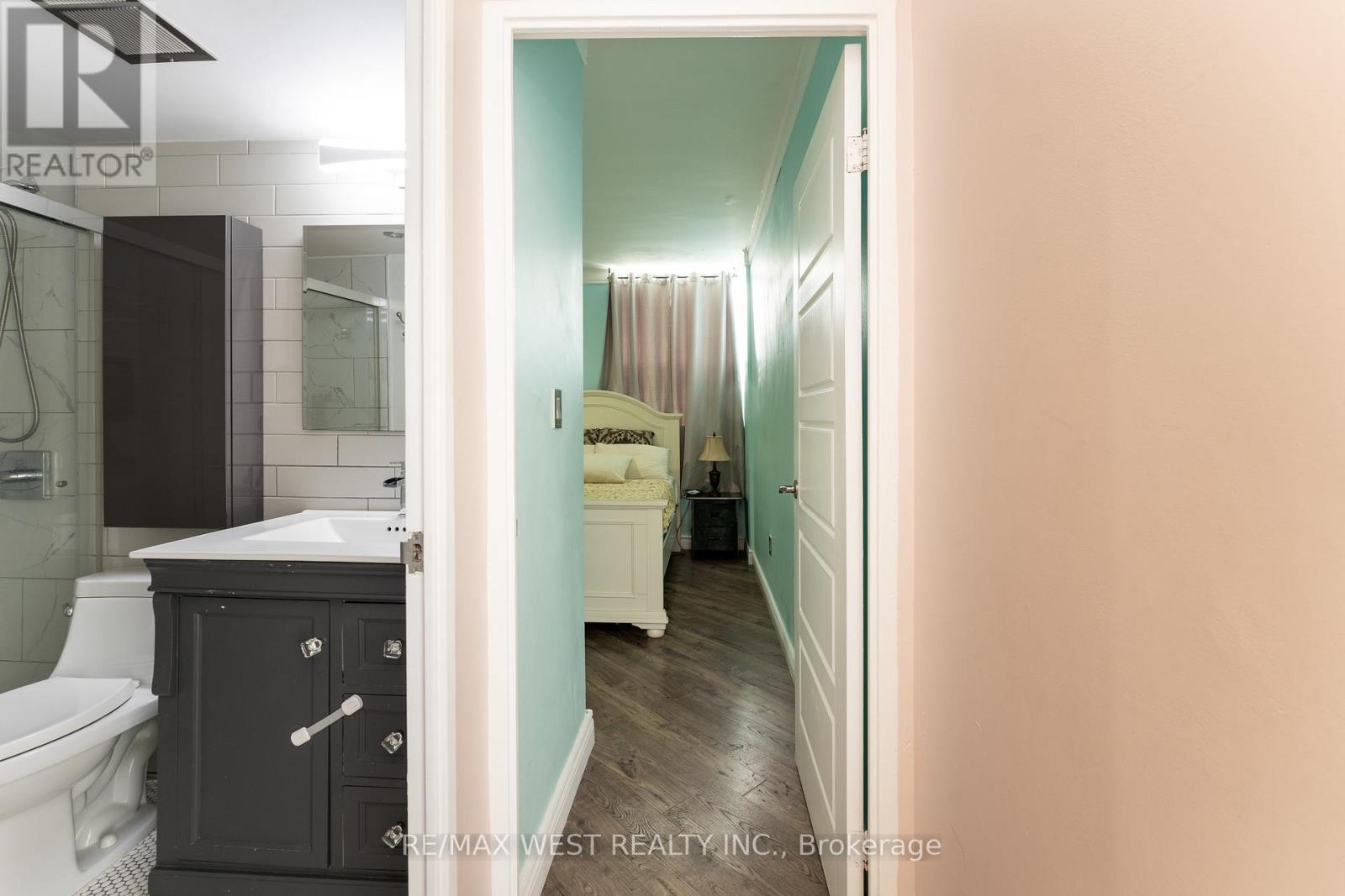 Ph5 - 5 Massey Square, Toronto, Ontario  M4C 5L6 - Photo 22 - E12527554