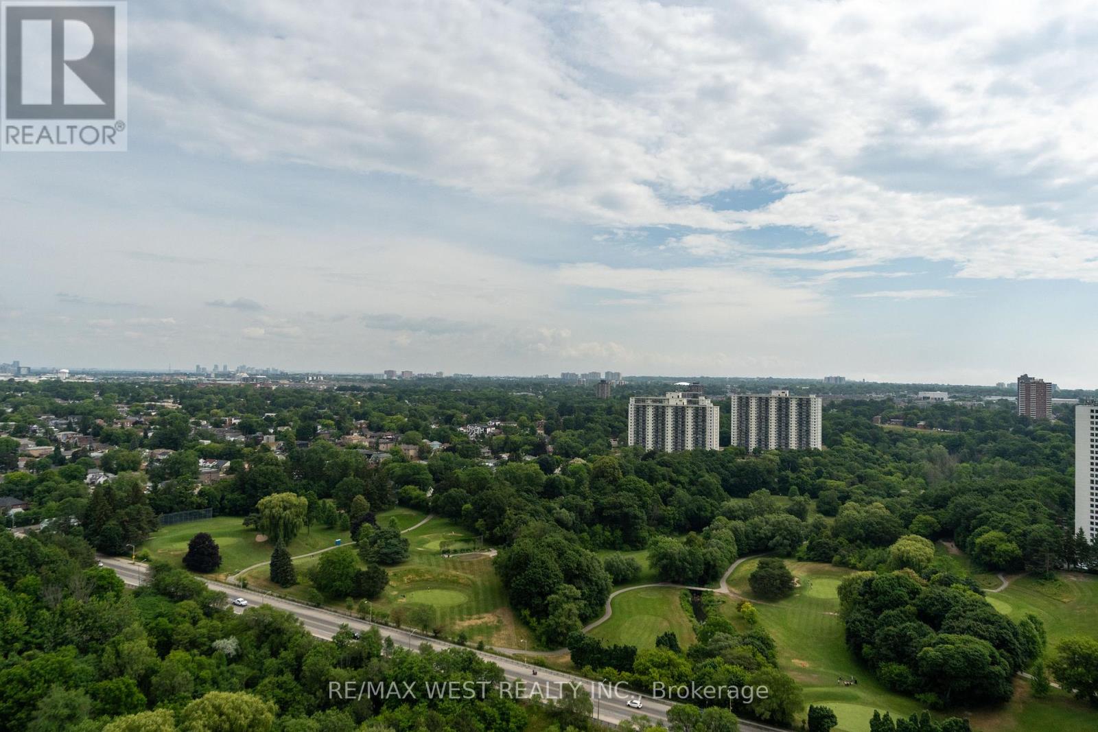 Ph5 - 5 Massey Square, Toronto, Ontario  M4C 5L6 - Photo 31 - E12527554