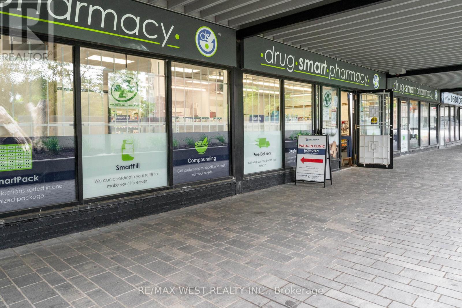 Ph5 - 5 Massey Square, Toronto, Ontario  M4C 5L6 - Photo 36 - E12527554