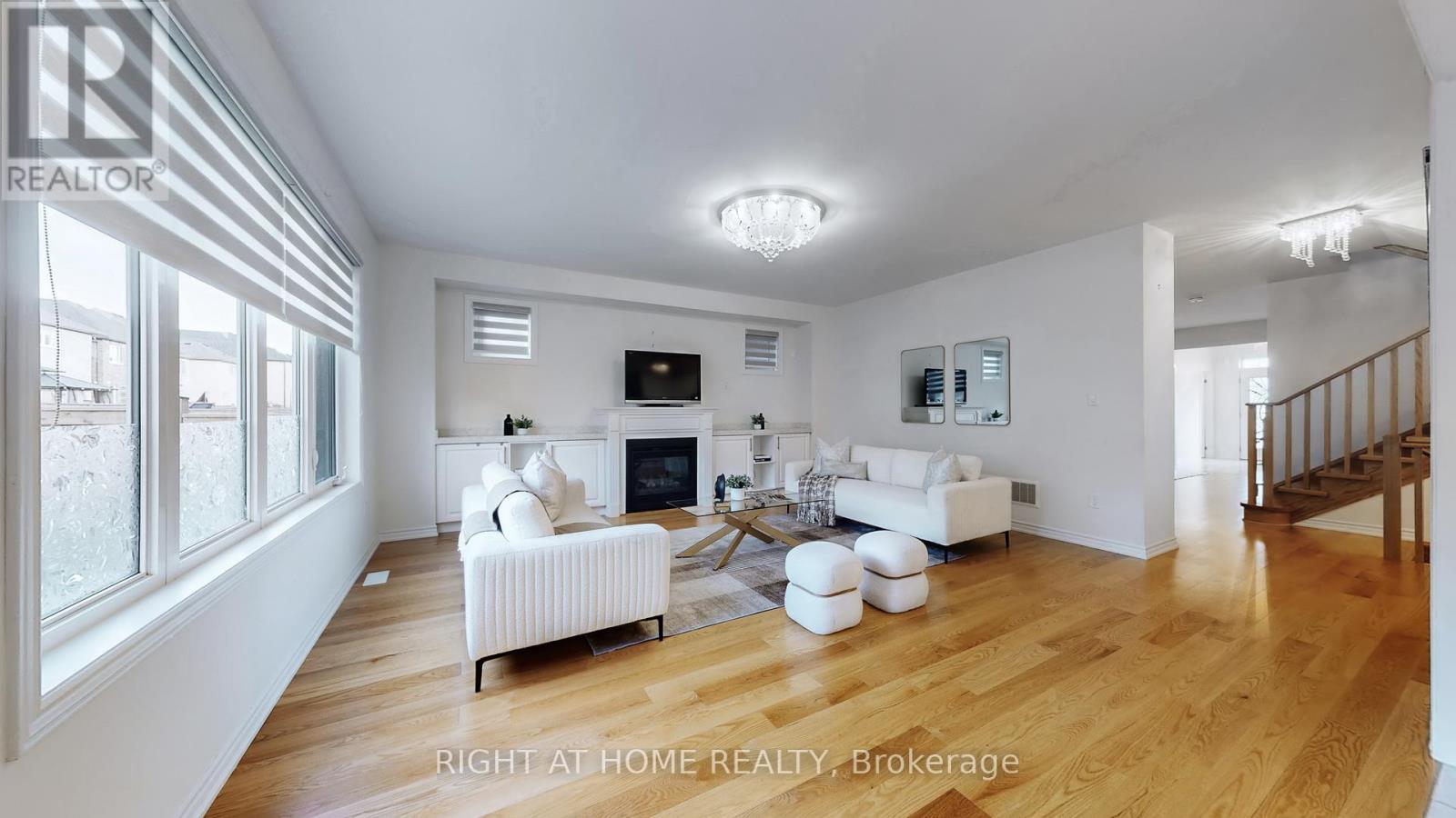 76 Auckland Drive, Whitby, Ontario  L1P 0G7 - Photo 11 - E12527564