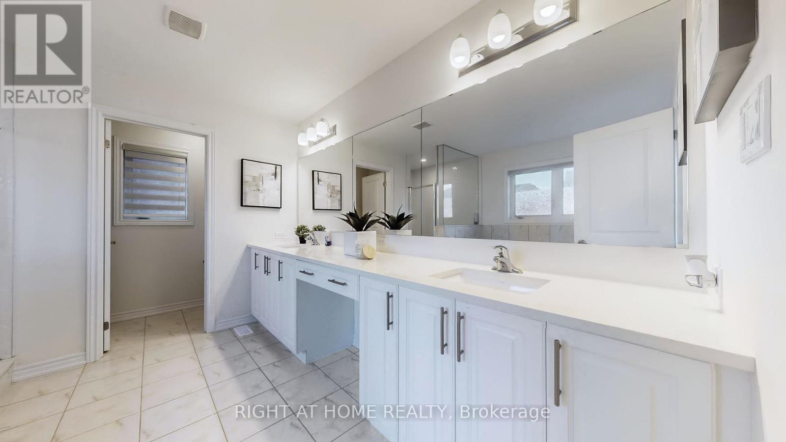 76 Auckland Drive, Whitby, Ontario  L1P 0G7 - Photo 25 - E12527564