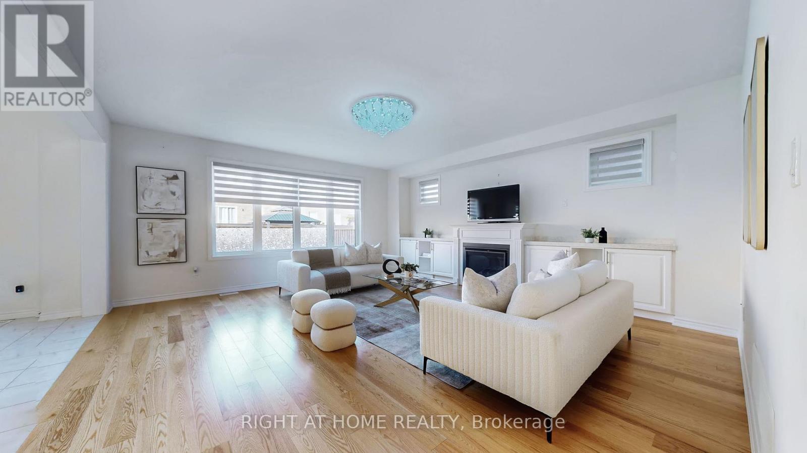 76 Auckland Drive, Whitby, Ontario  L1P 0G7 - Photo 8 - E12527564