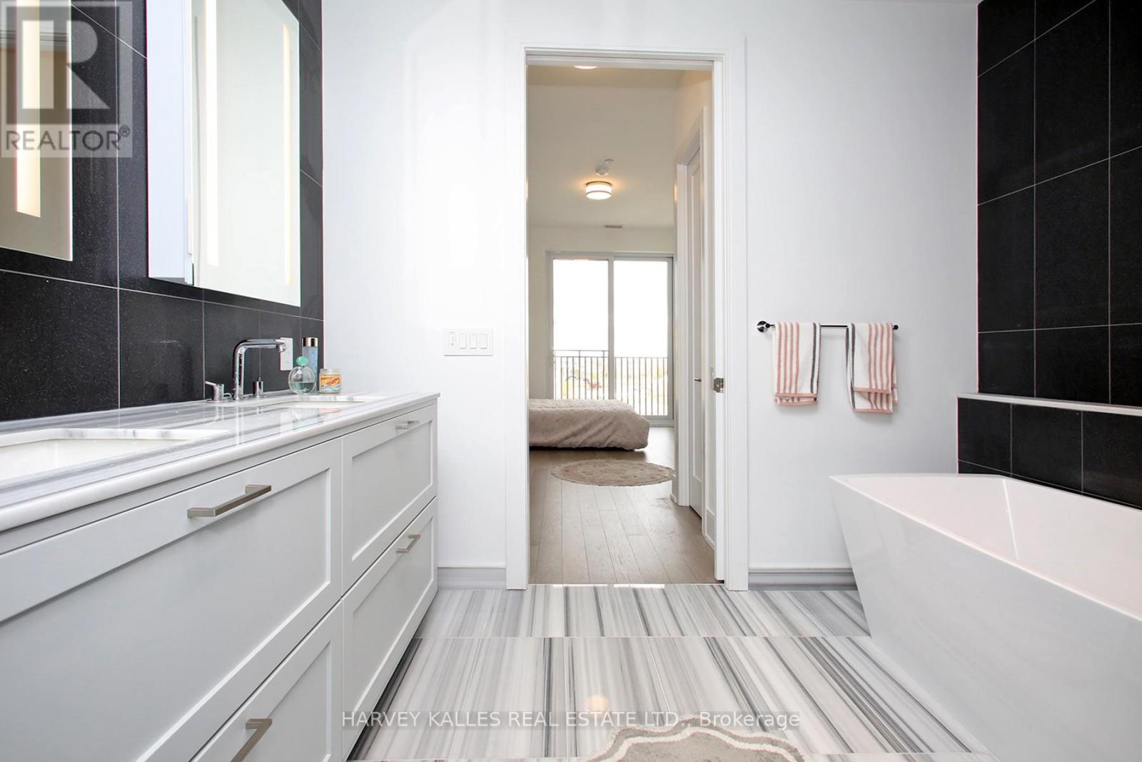 701 - 155 Merchants Wharf Avenue, Toronto, Ontario  M5A 0Y4 - Photo 16 - C12339181