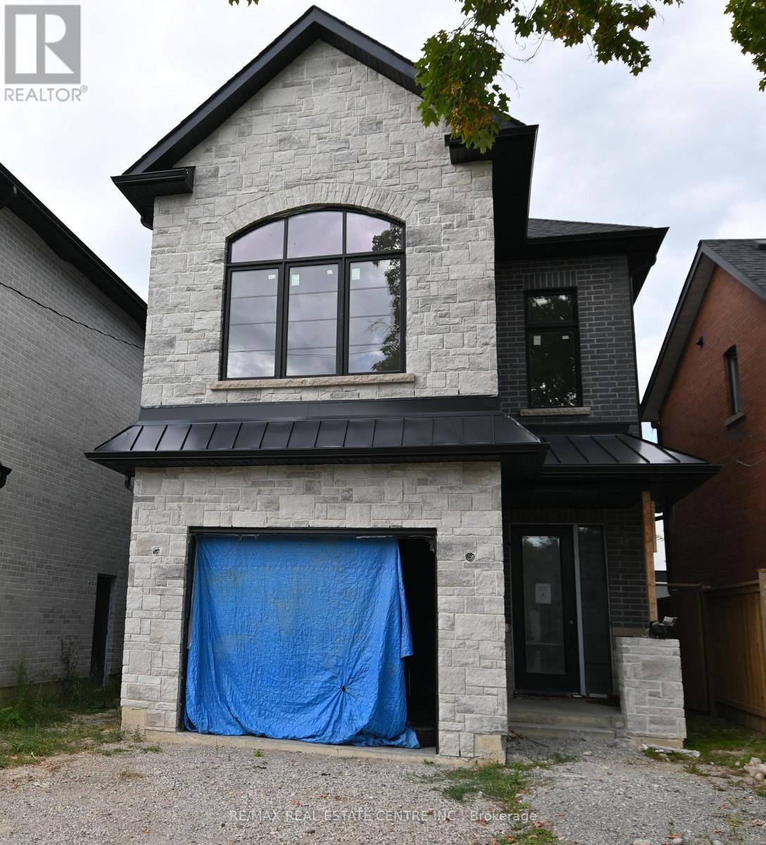 24 RAINBOW DRIVE, Vaughan, Ontario